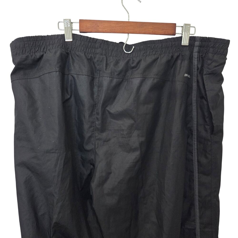 Men's Starter Wind Pants, Size 40 {XL}